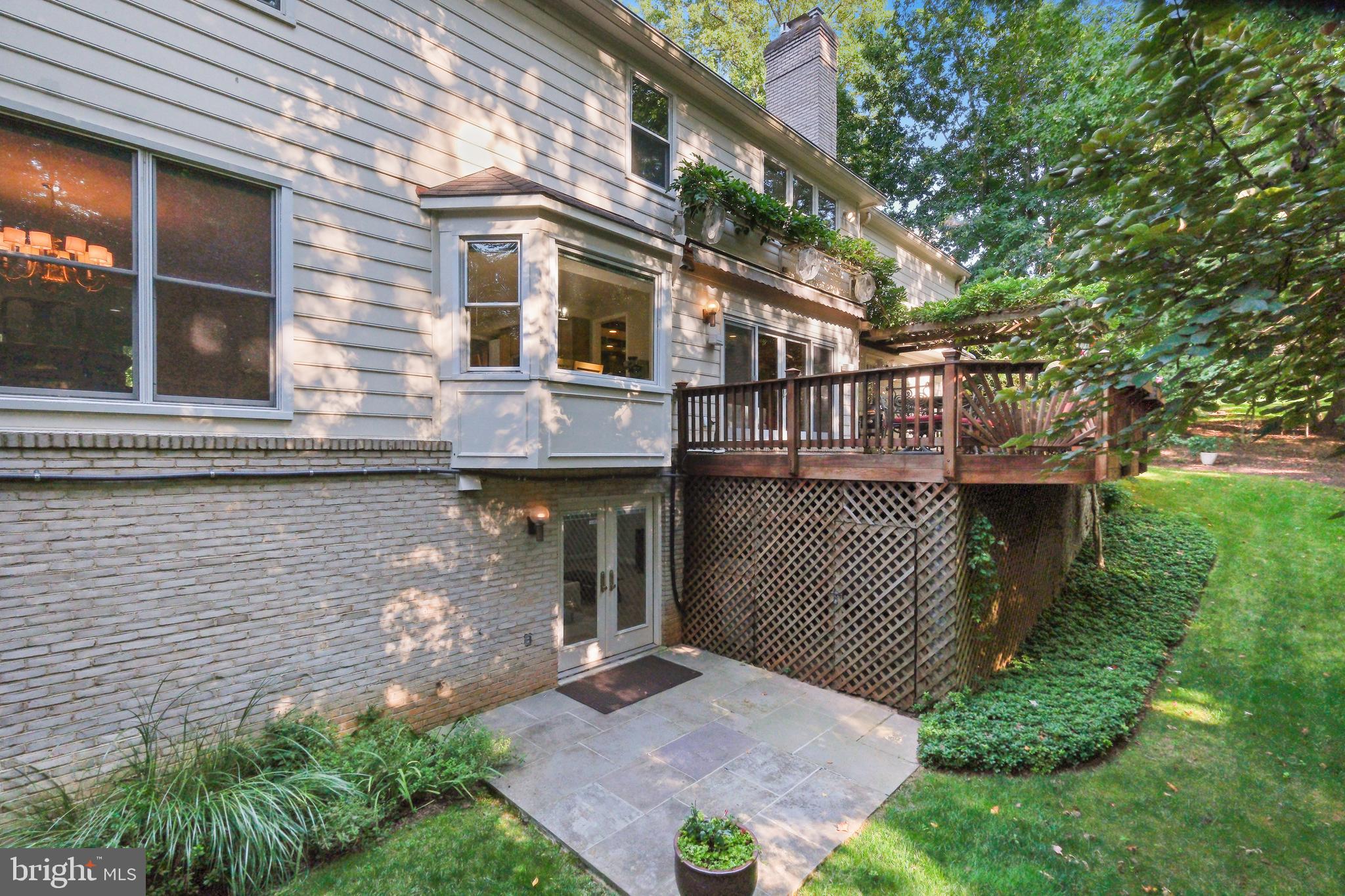 HERITAGE WALK - Residential