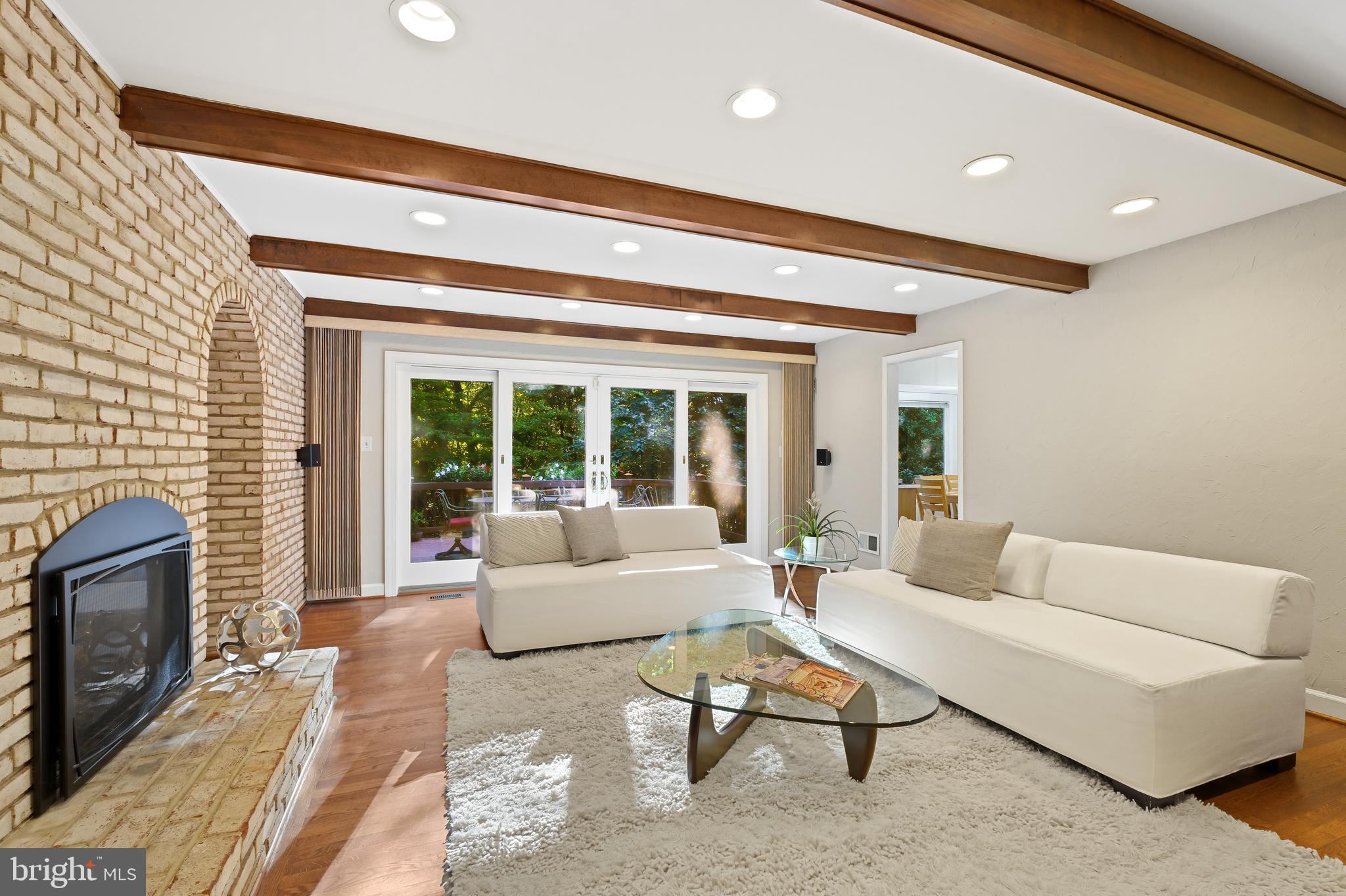 HERITAGE WALK - Residential