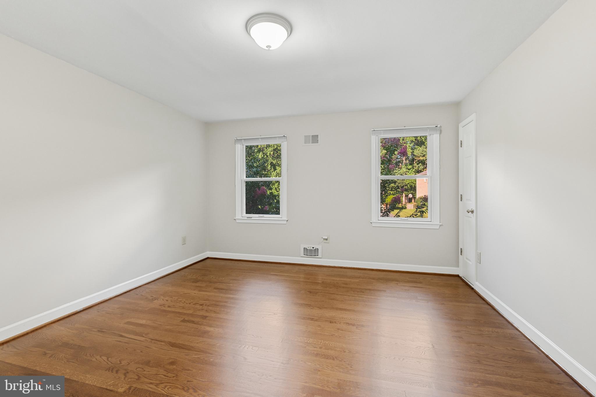 HERITAGE WALK - Residential