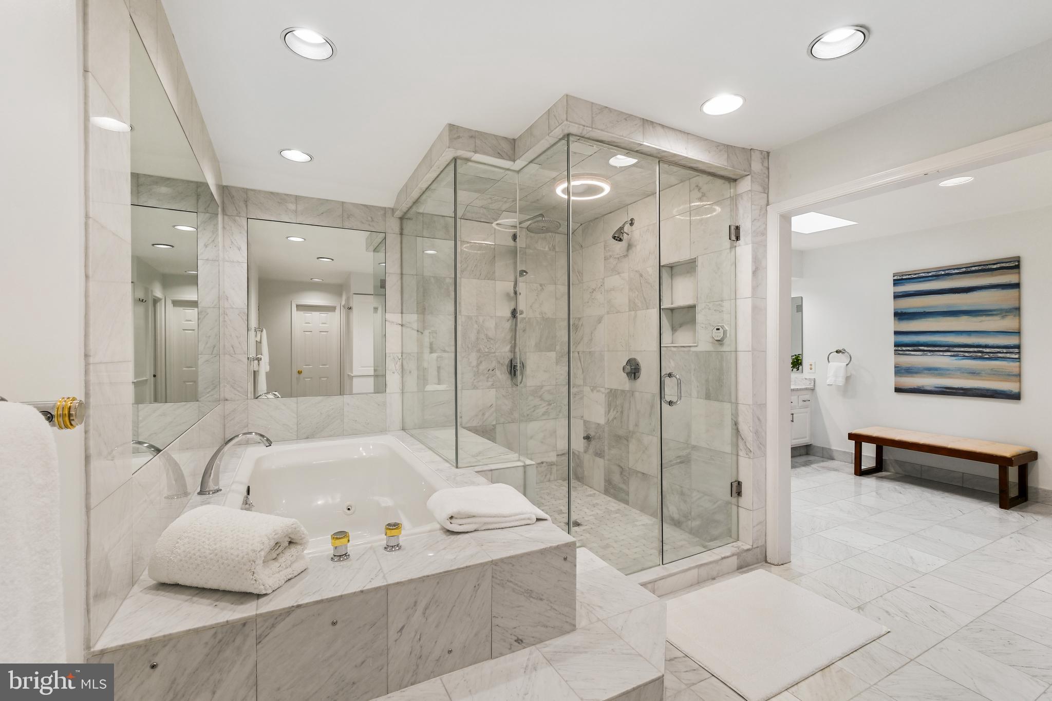 HERITAGE WALK - Residential