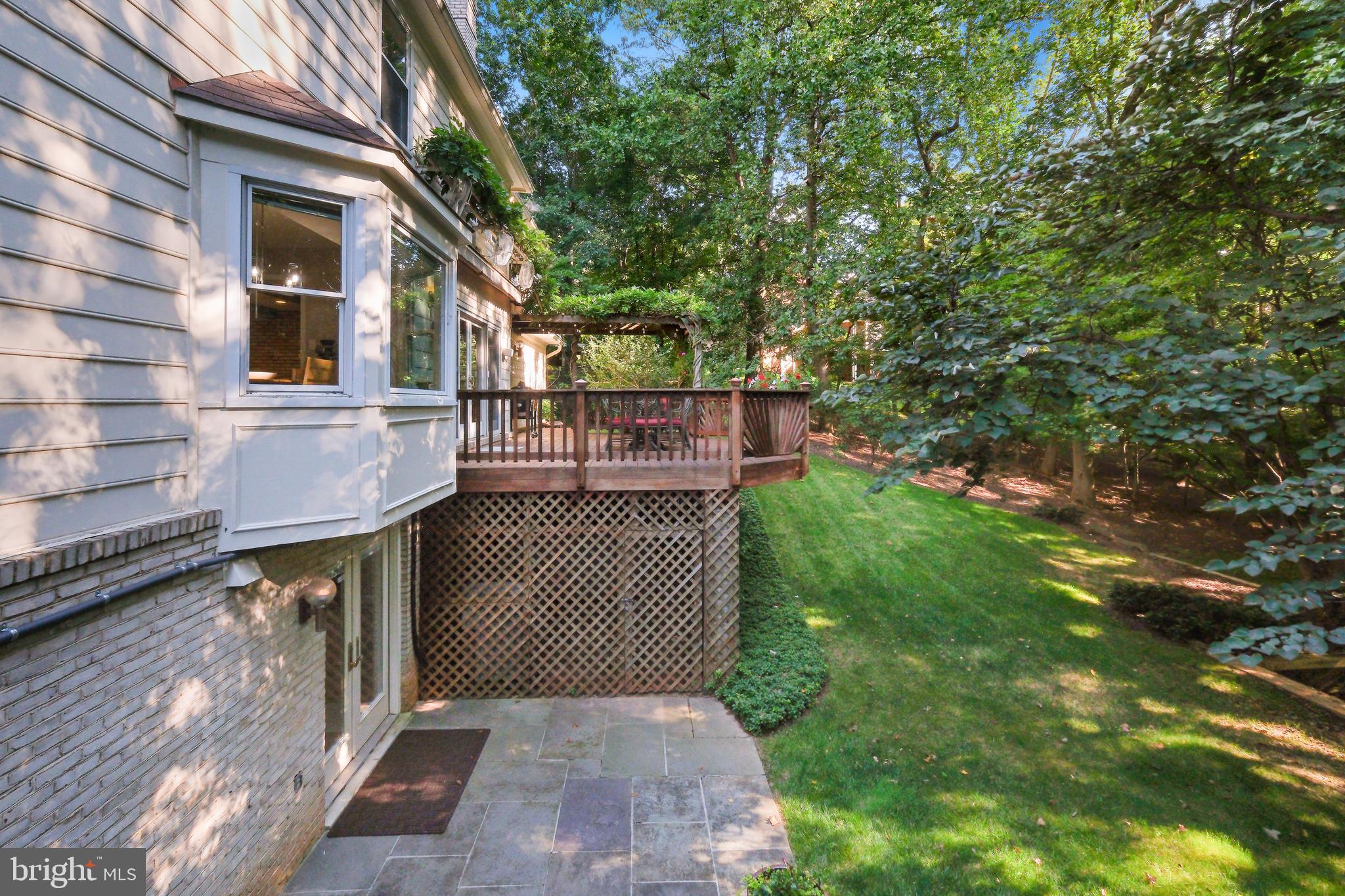 HERITAGE WALK - Residential