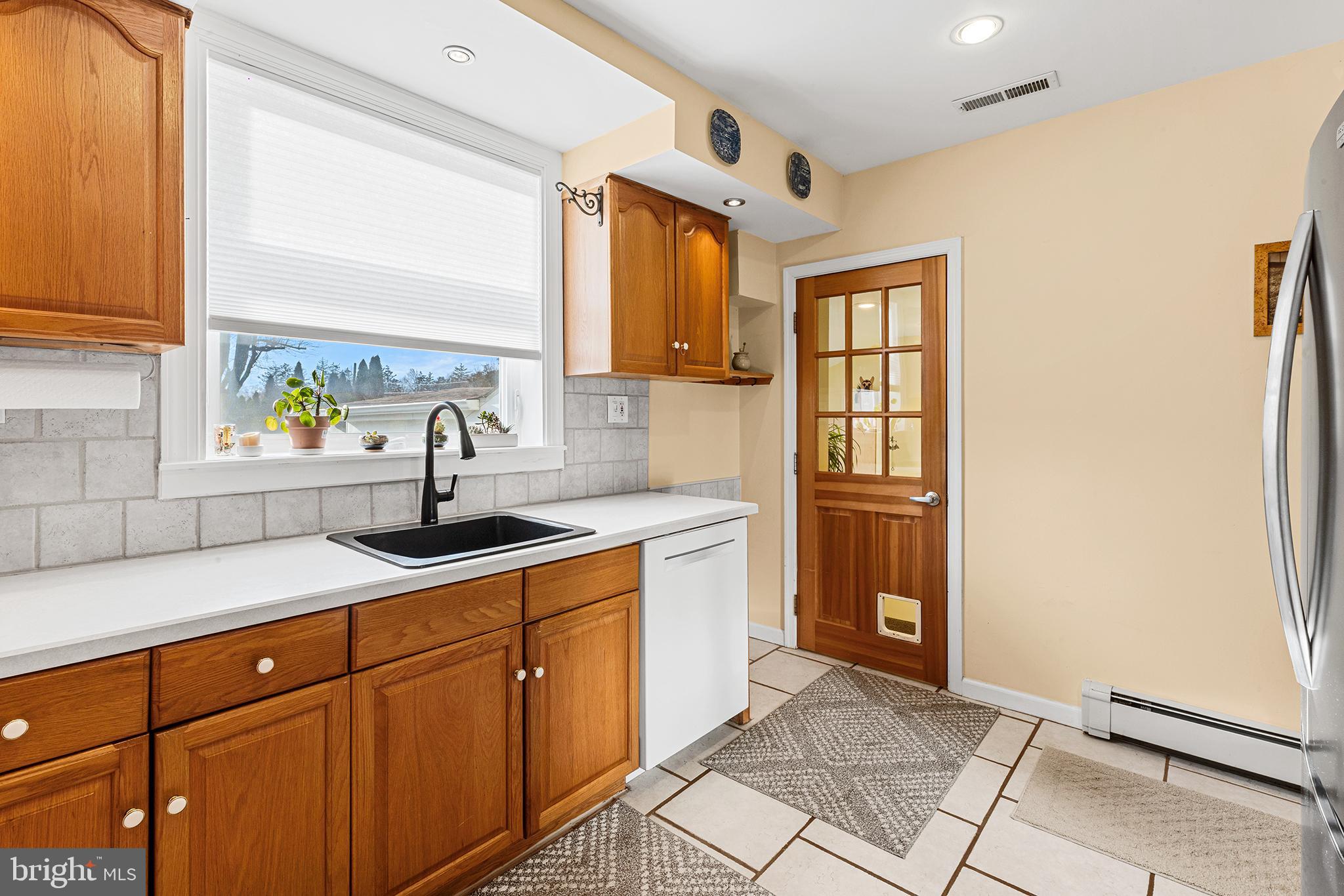 EDDINGTON GDNS - Residential