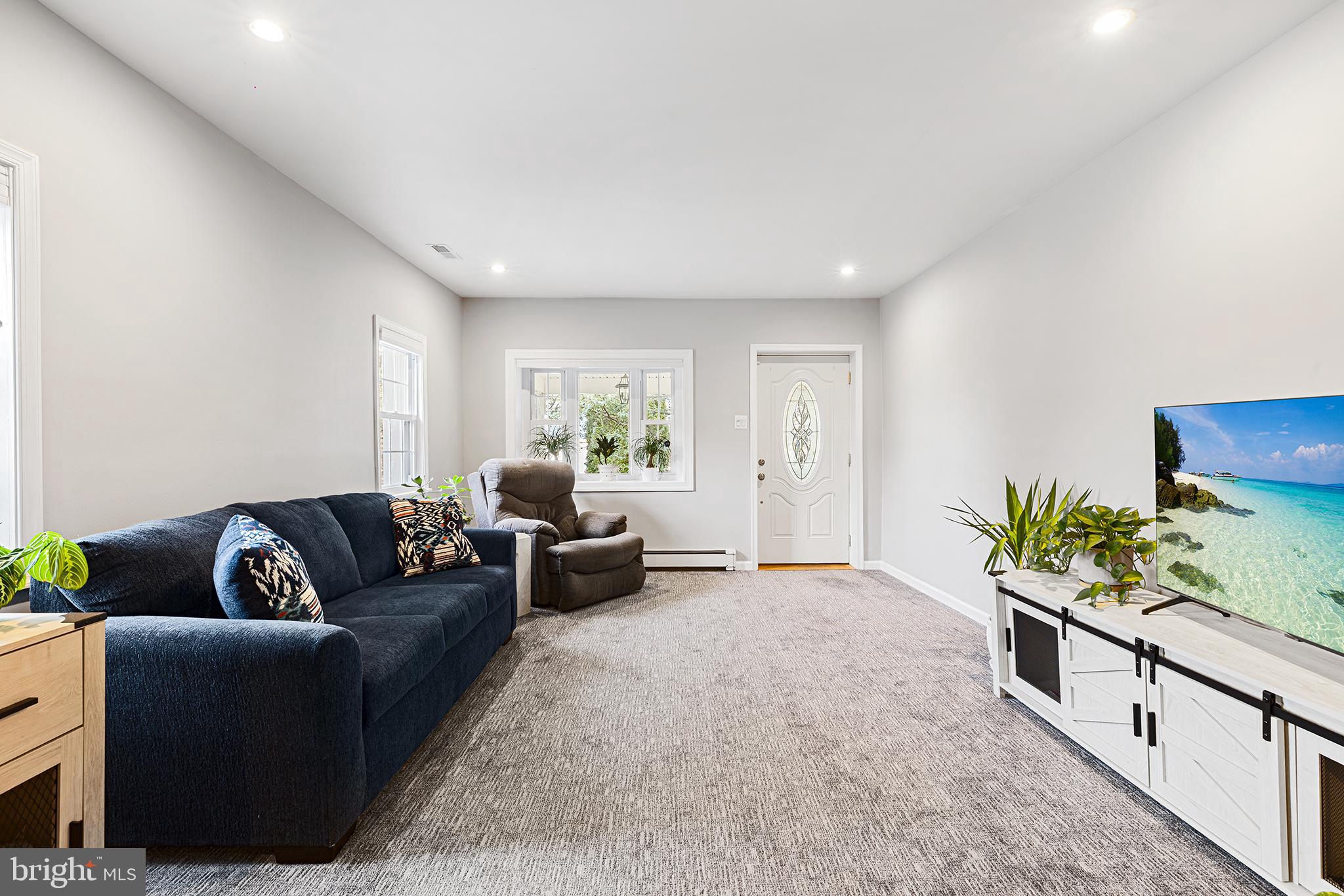 EDDINGTON GDNS - Residential