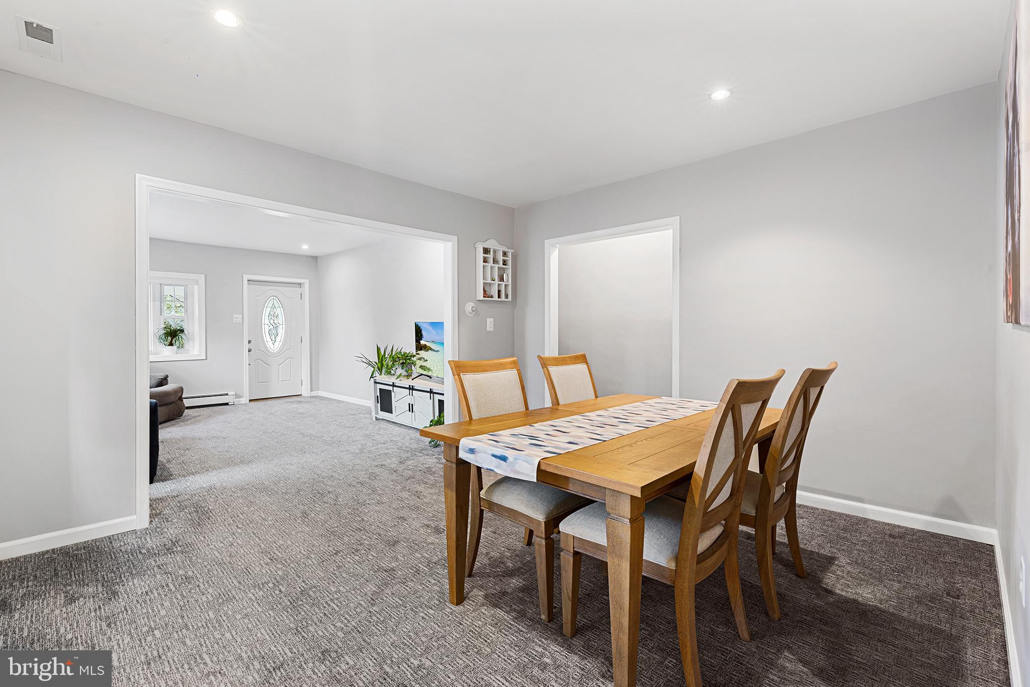 EDDINGTON GDNS - Residential