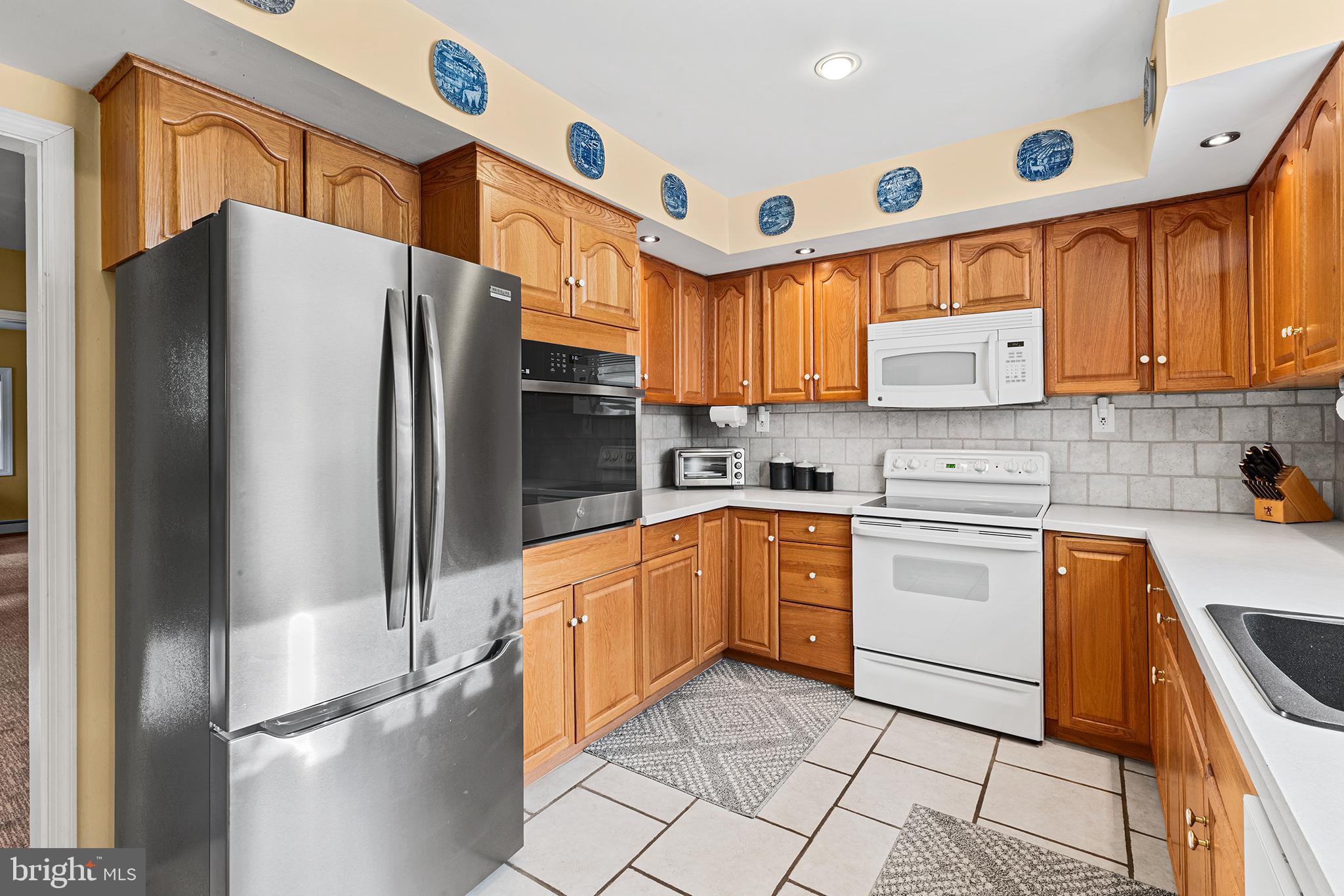 EDDINGTON GDNS - Residential