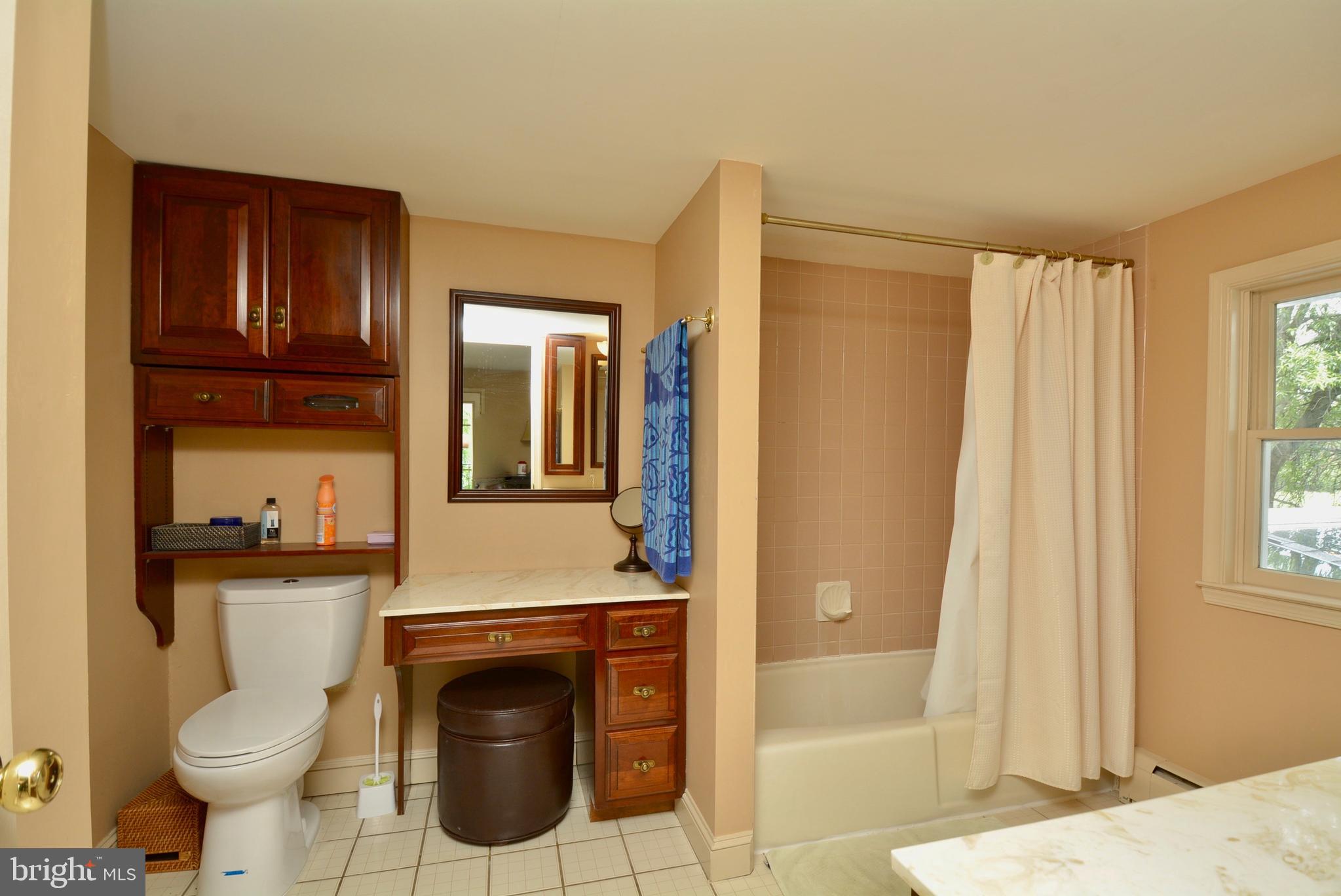 COLCHESTER - Residential