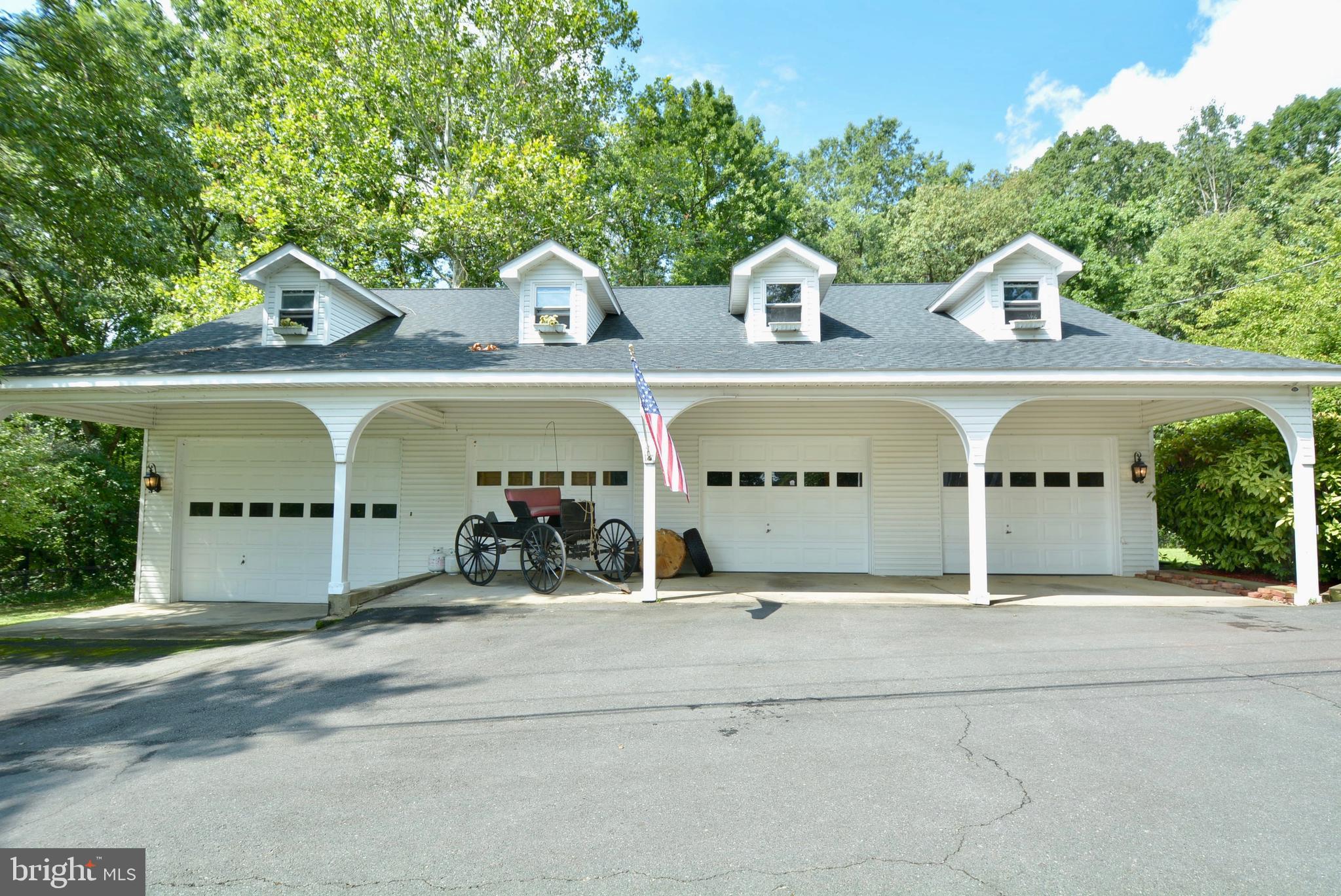 COLCHESTER - Residential