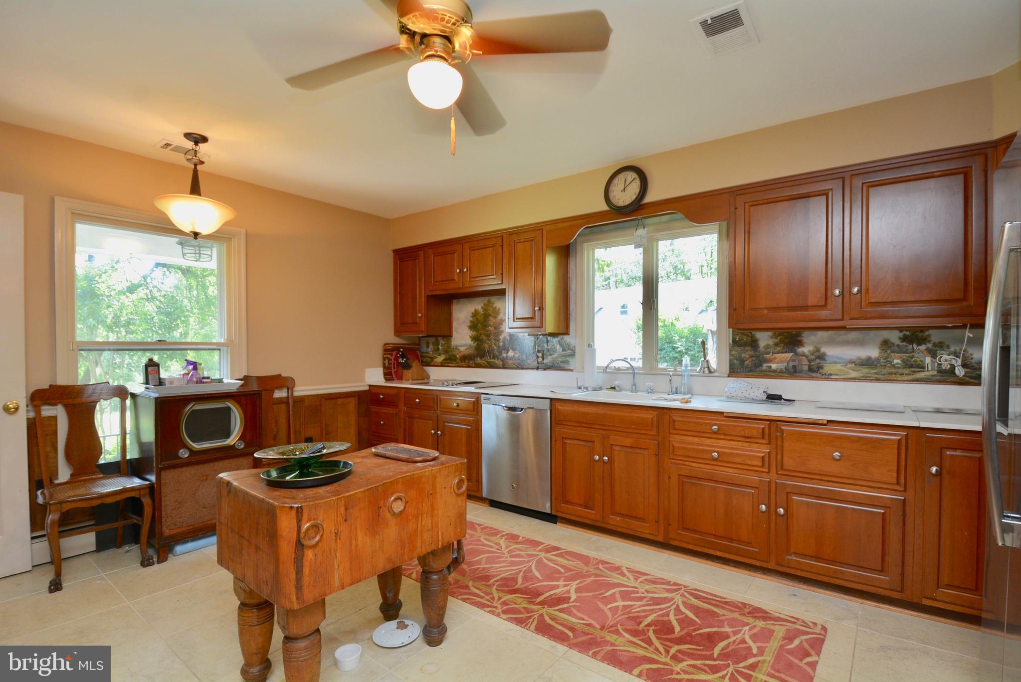 COLCHESTER - Residential