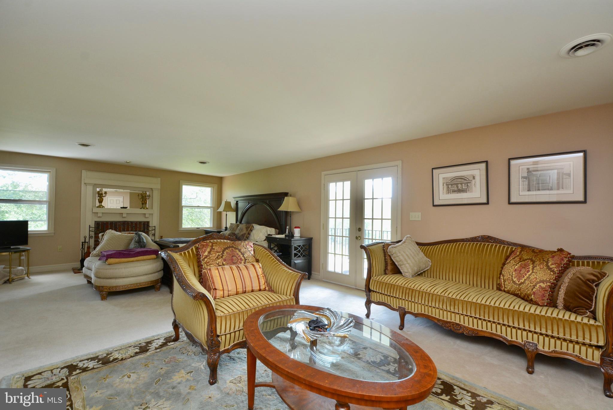 COLCHESTER - Residential