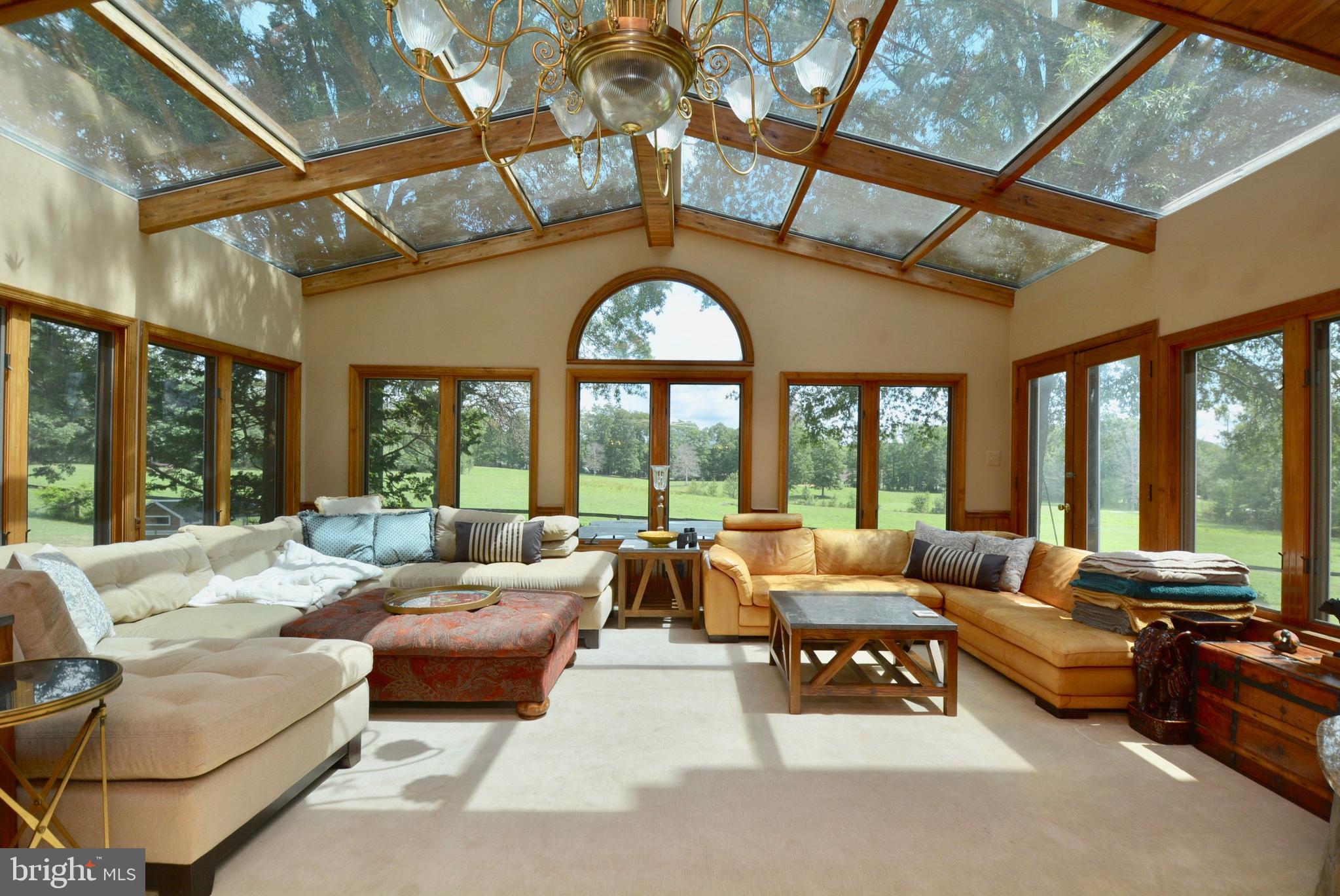 COLCHESTER - Residential