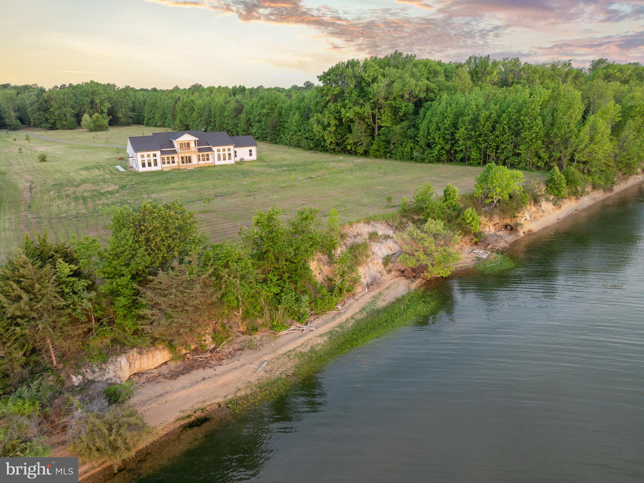 MT MORIAH ON THE POTOMAC - Residential