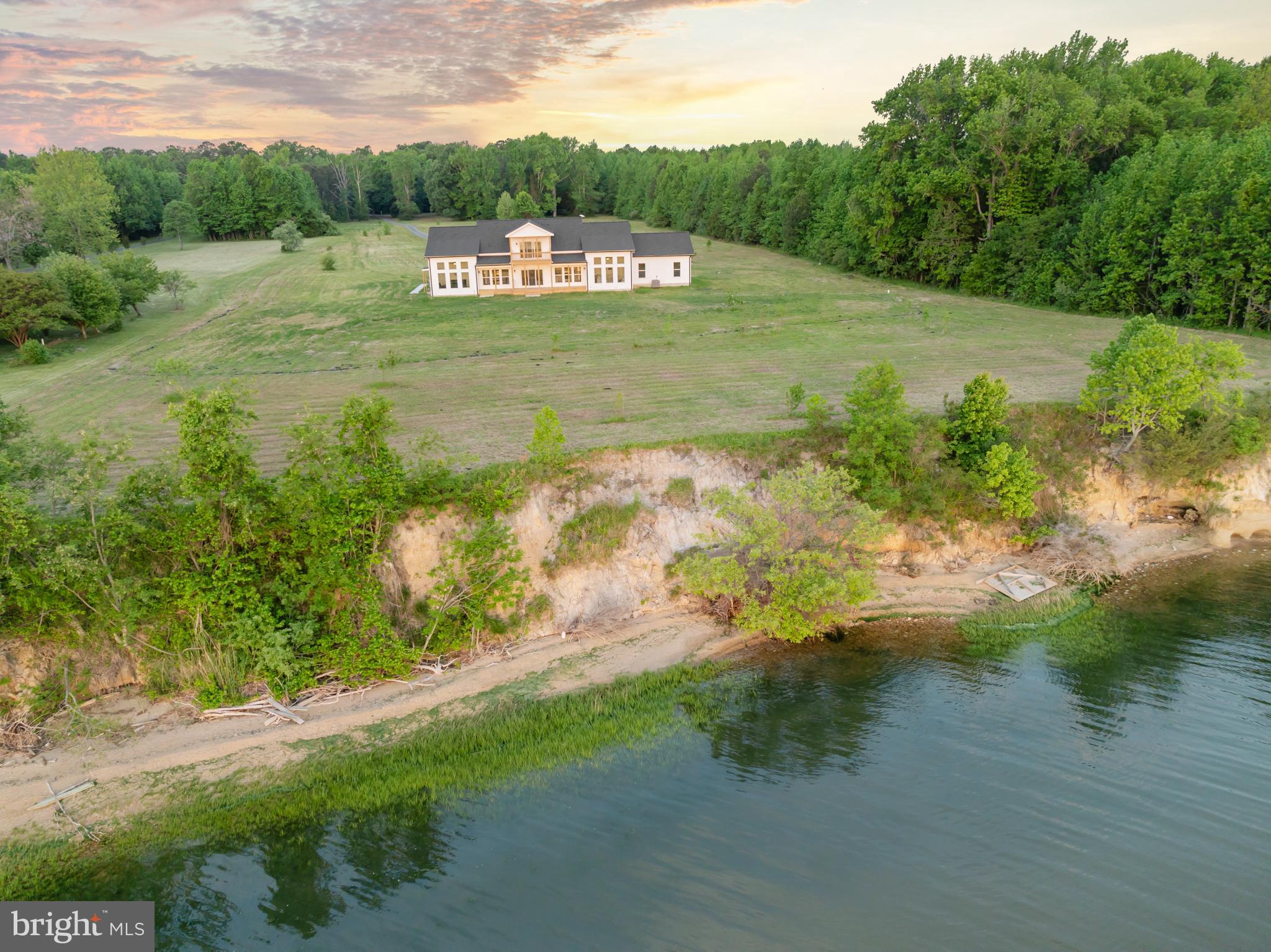 MT MORIAH ON THE POTOMAC - Residential