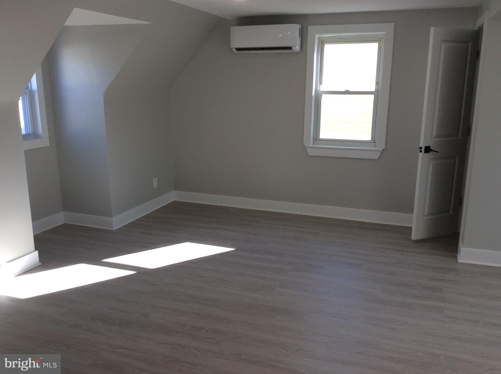 1168 ROMANO AVENUE B