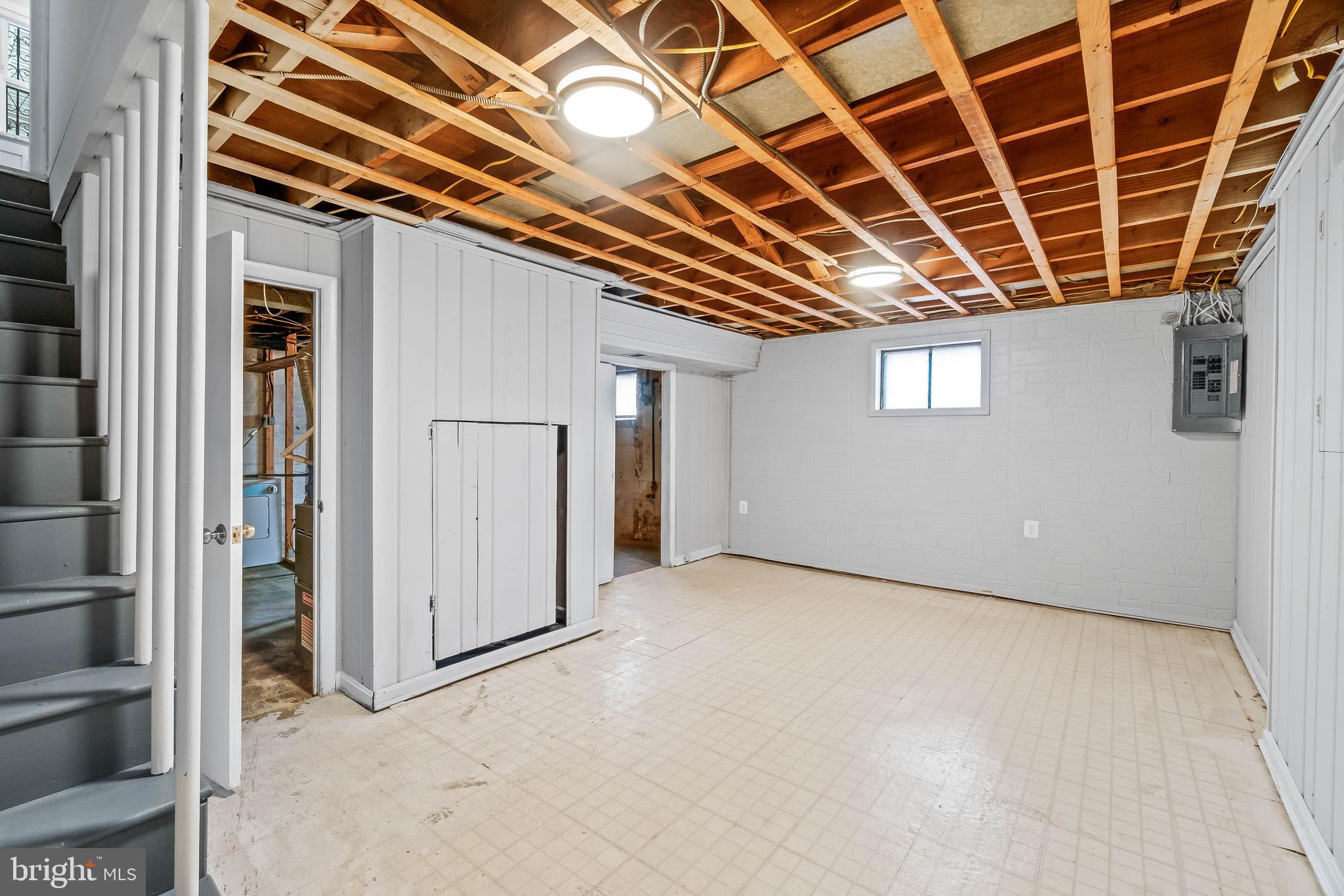 FOREST HEIGHTS - Residential