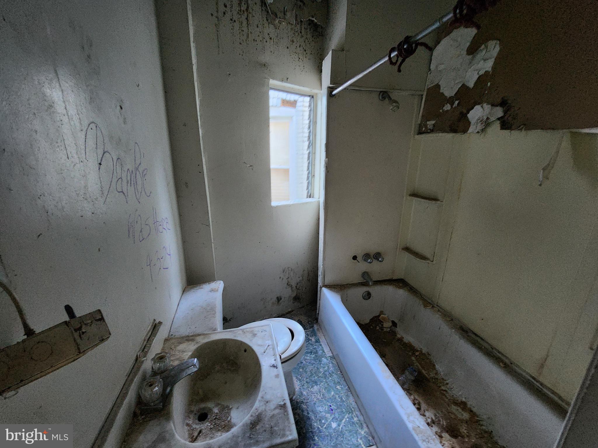 AUCHENTOROLY TERRACE - Residential