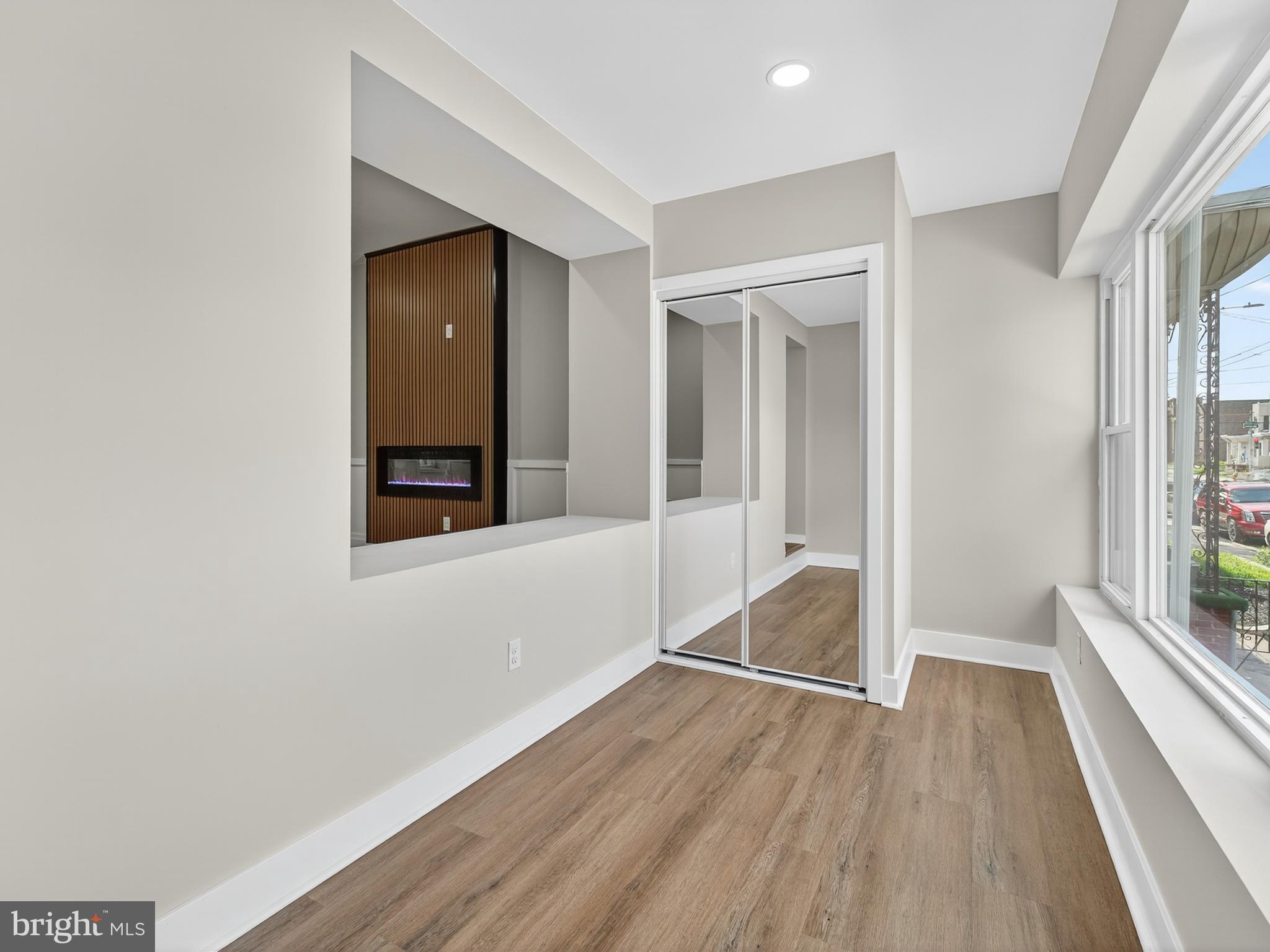 COBBS CREEK - Residential