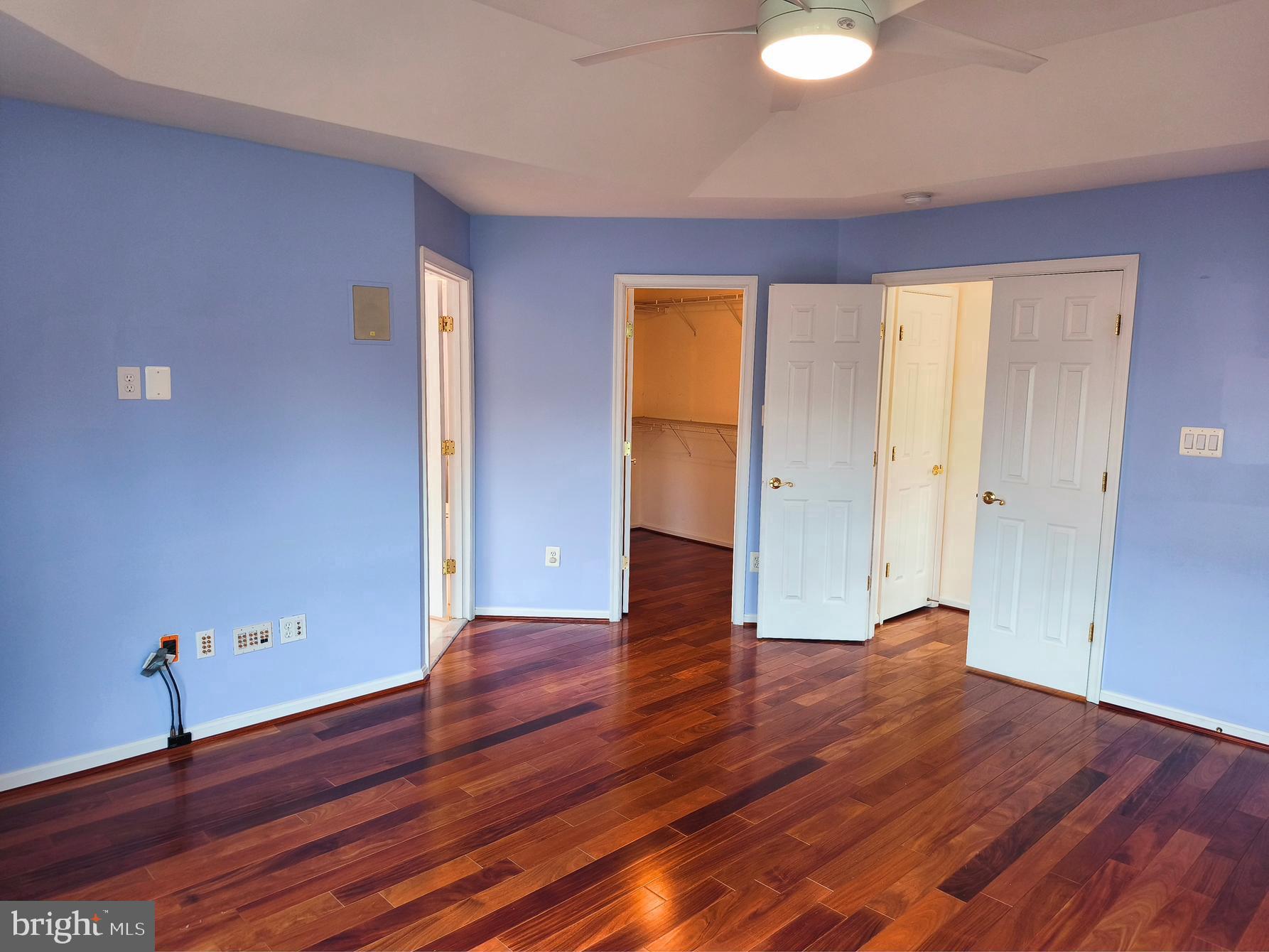 COLONNADE AT DULLES - Residential Lease