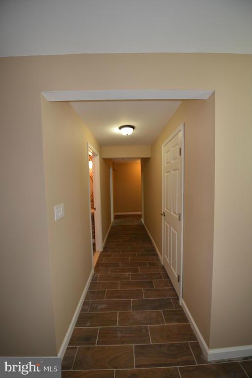 PINEWOOD HILL - Residential Lease