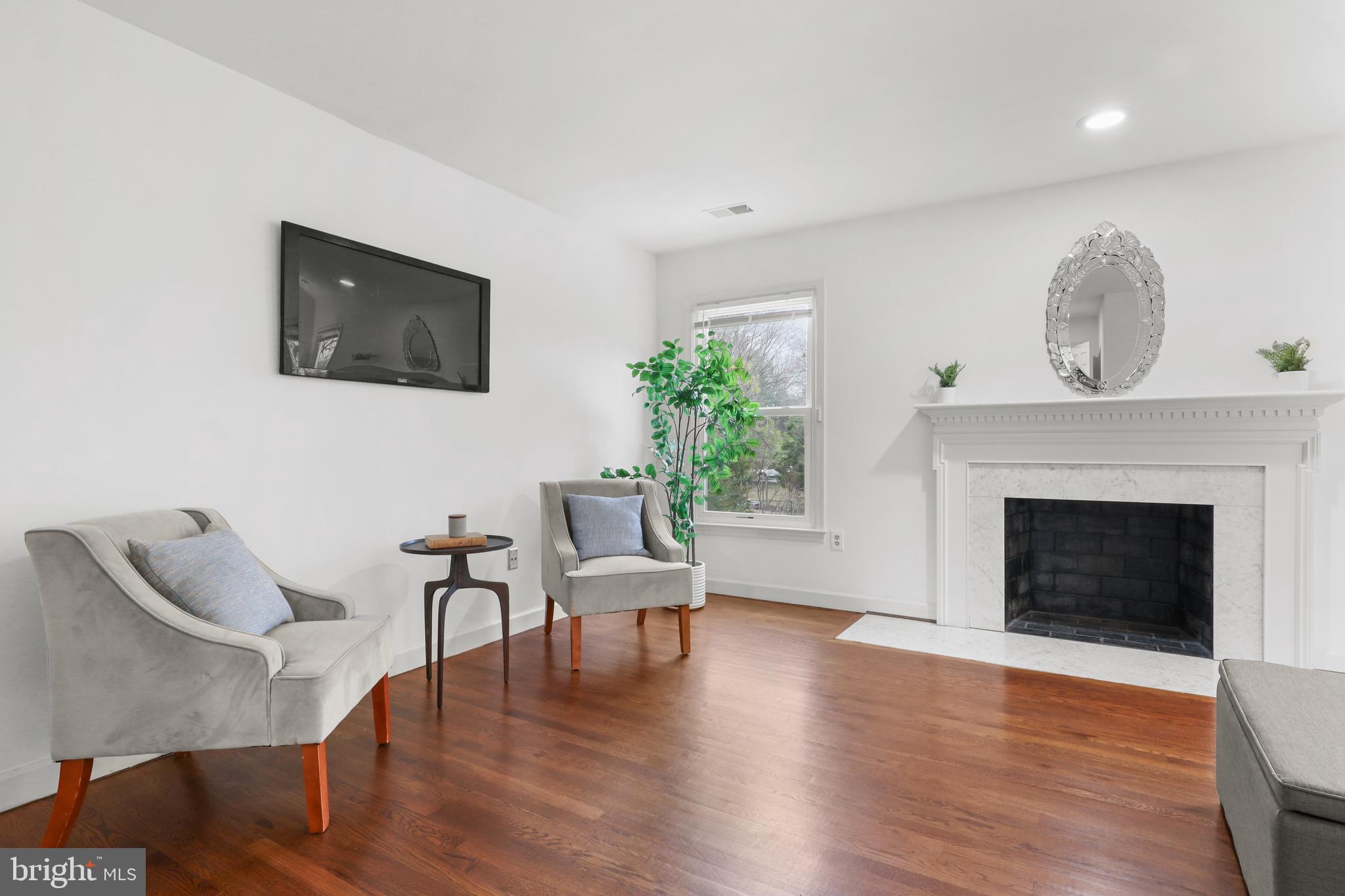 MASS AVE HIGHLANDS - Residential