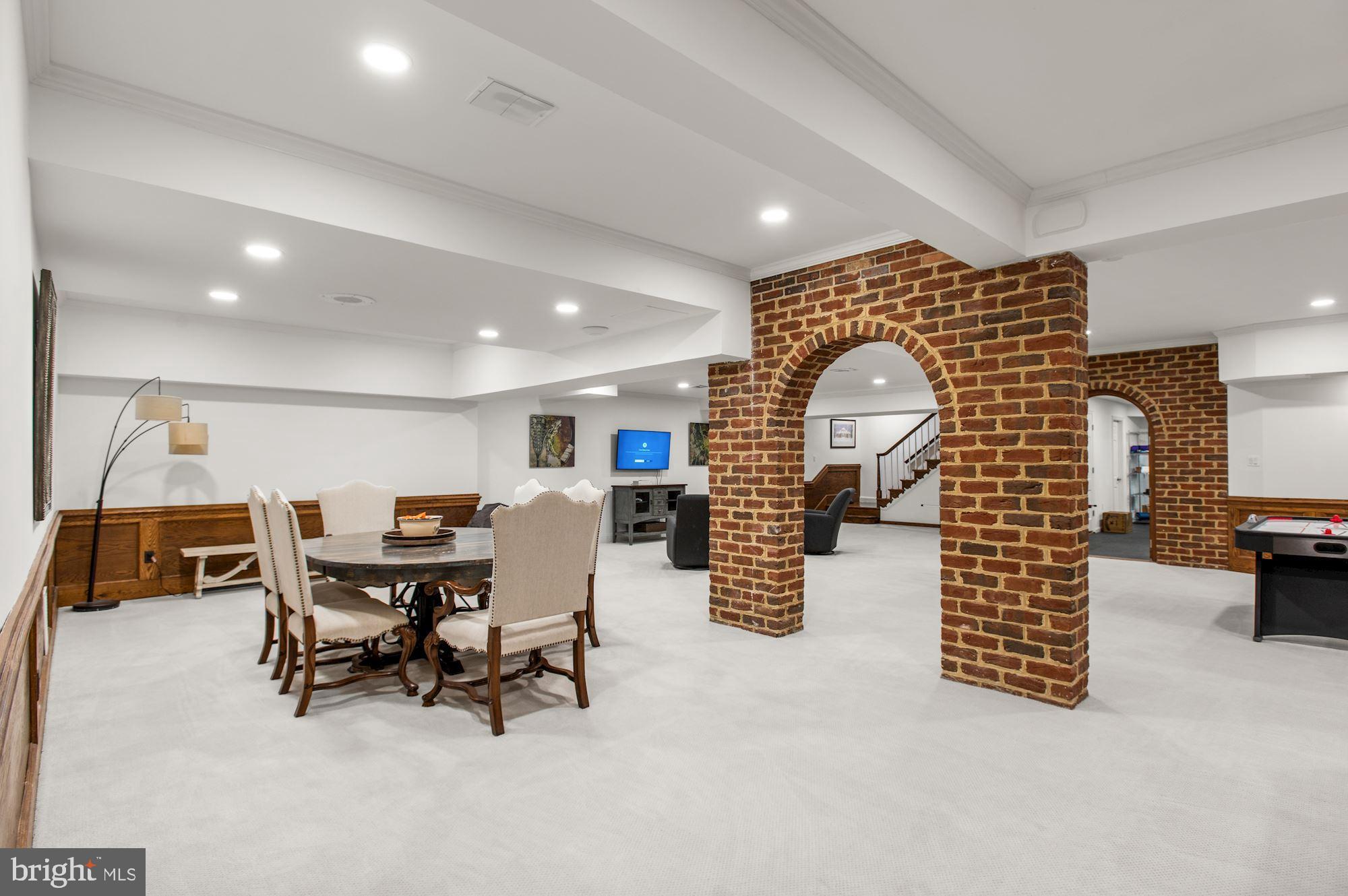 PINEY GLEN FARMS - Residential