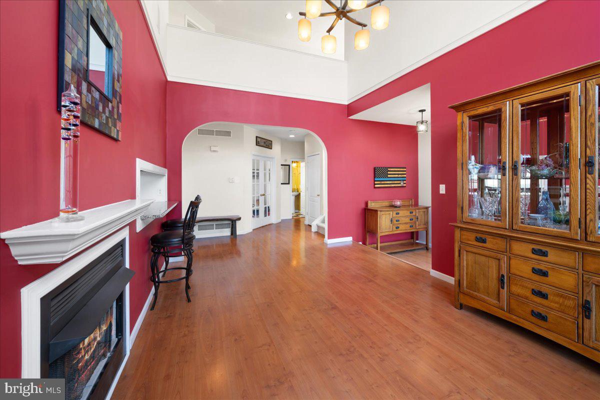 8 PLEASANTON DRIVE