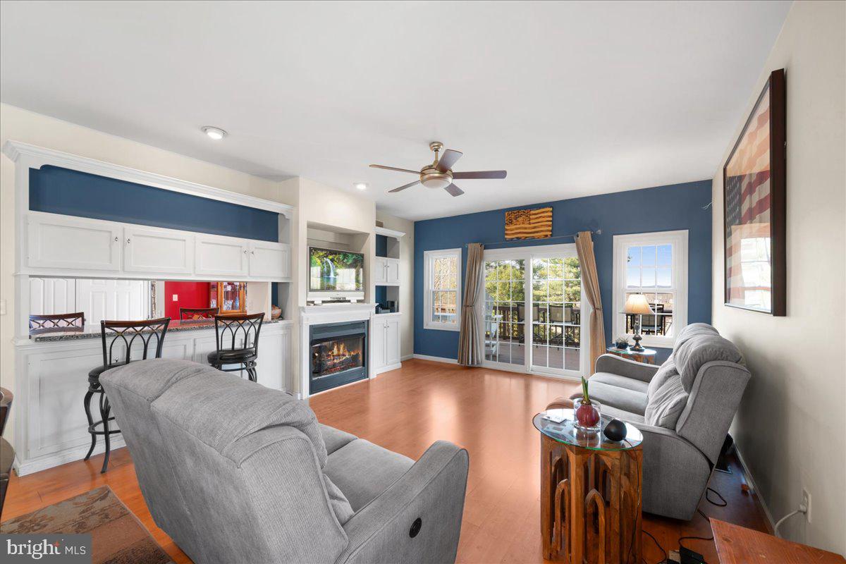 LAKE MEADE - Residential