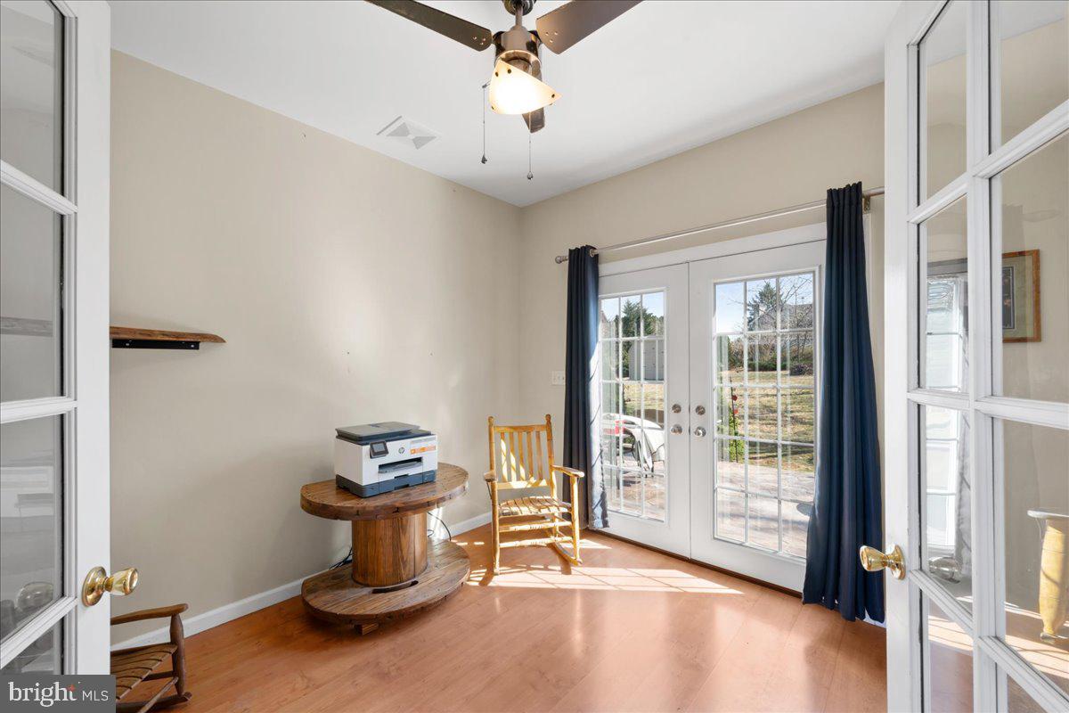 LAKE MEADE - Residential