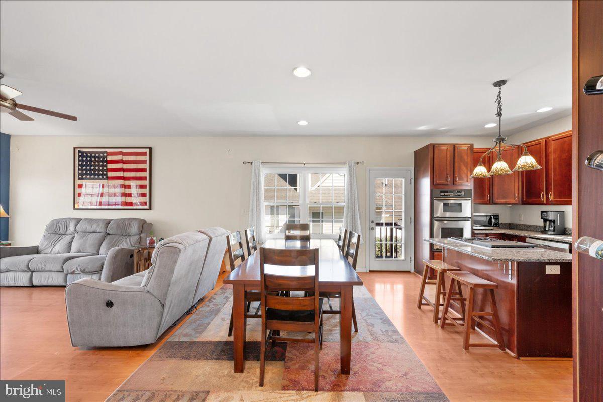 LAKE MEADE - Residential