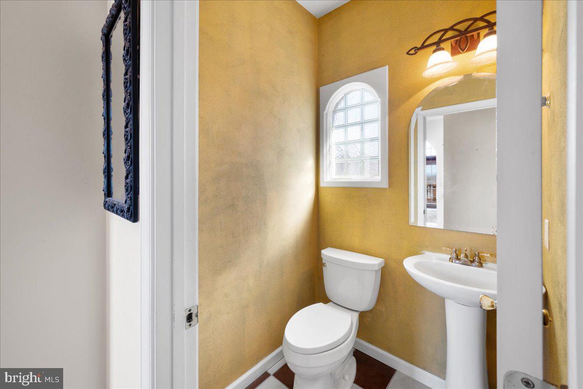 LAKE MEADE - Residential