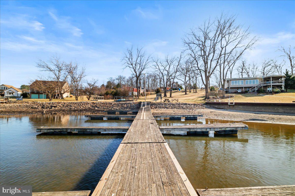 LAKE MEADE - Residential