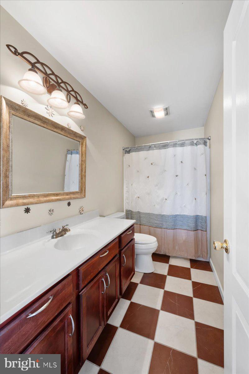 LAKE MEADE - Residential