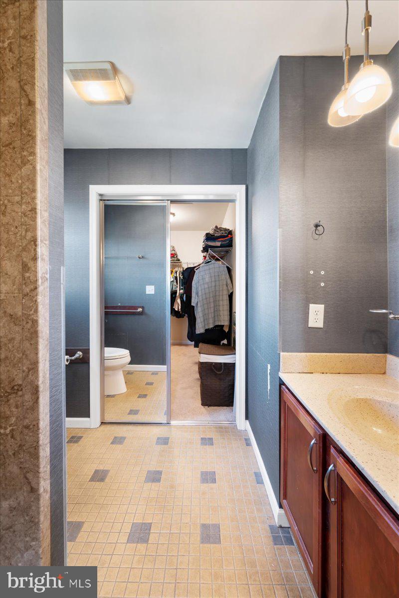 LAKE MEADE - Residential