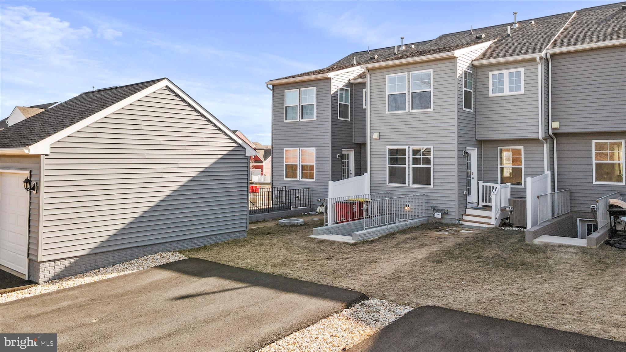 HUNTFIELD - Residential