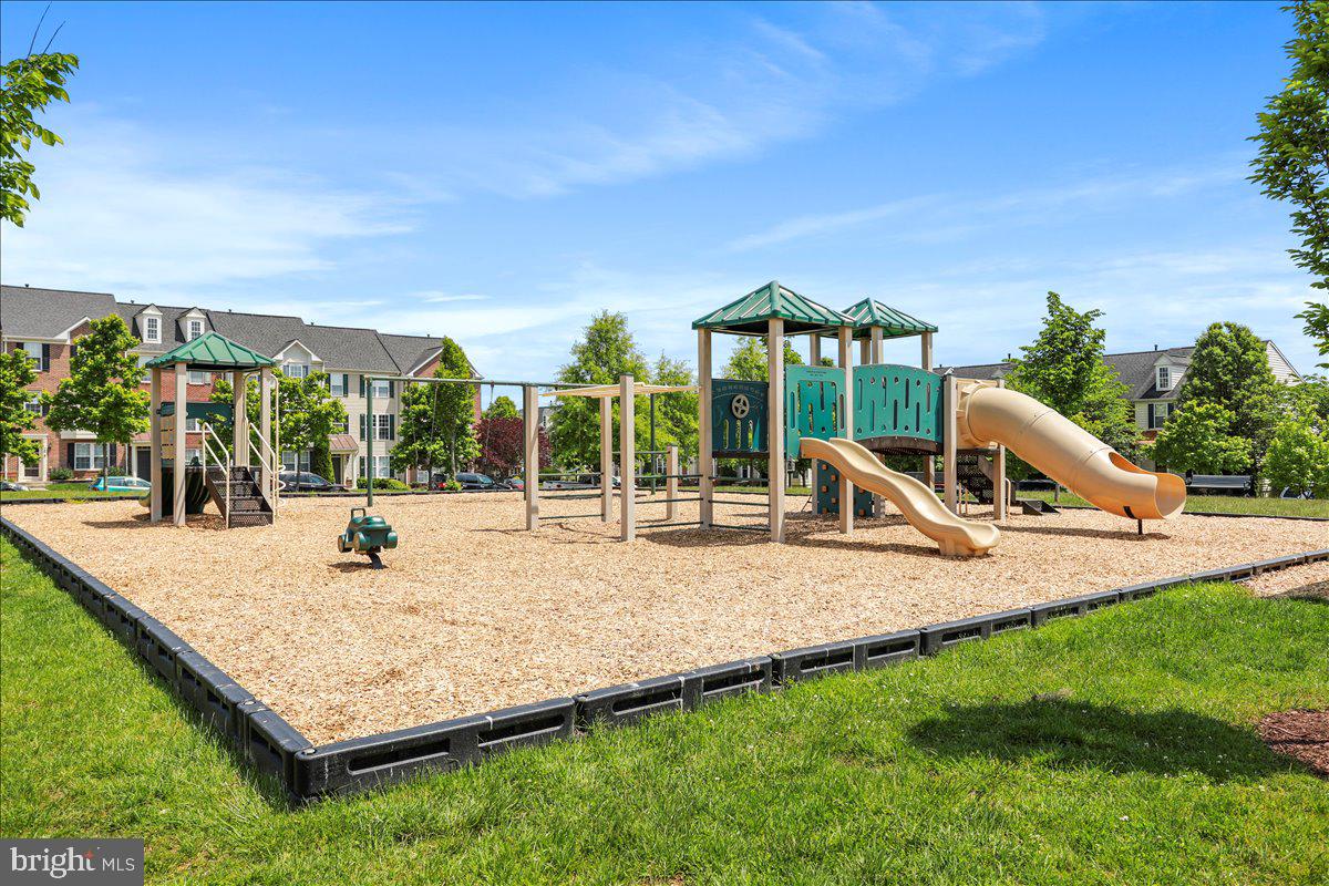 HUNTFIELD - Residential