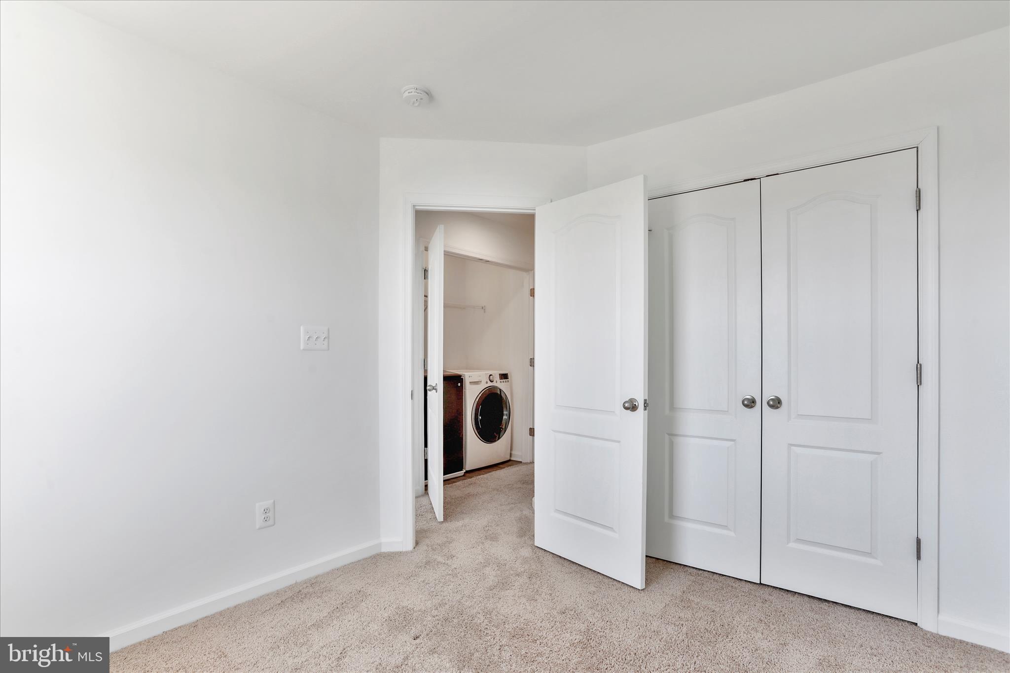 HUNTFIELD - Residential