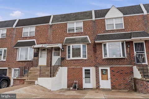 Townhouse For Sale - 4421 E Allen Street<br/> PHILADELPHIA, PA 19137