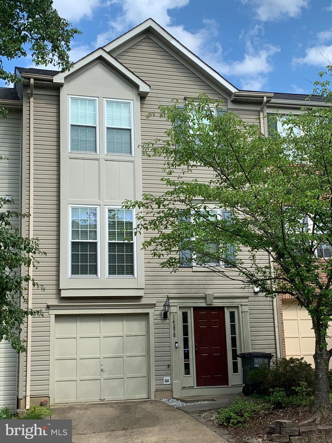 CENTER RIDGE - Residential Lease