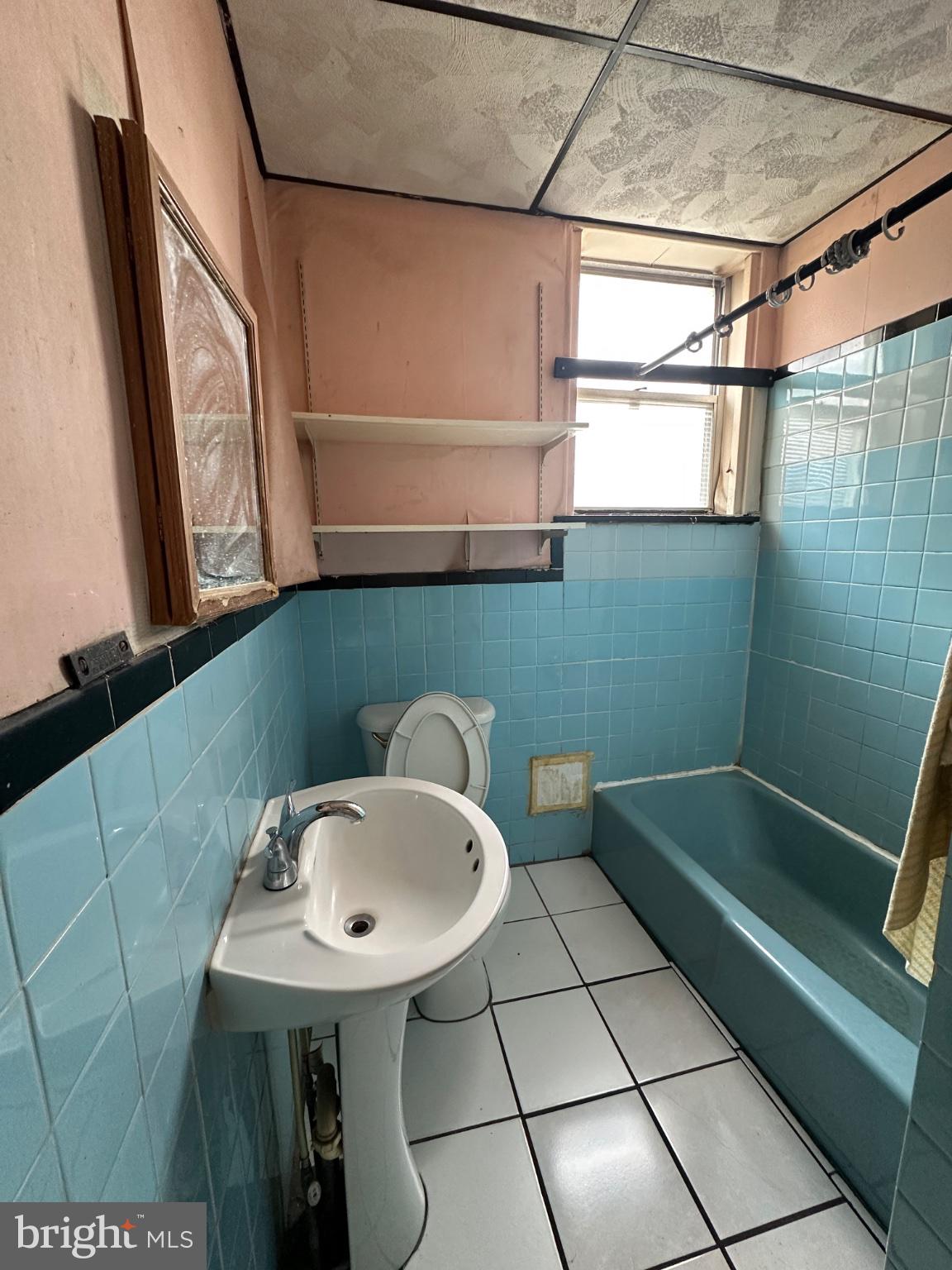 LOWER MOYAMENSING - Residential