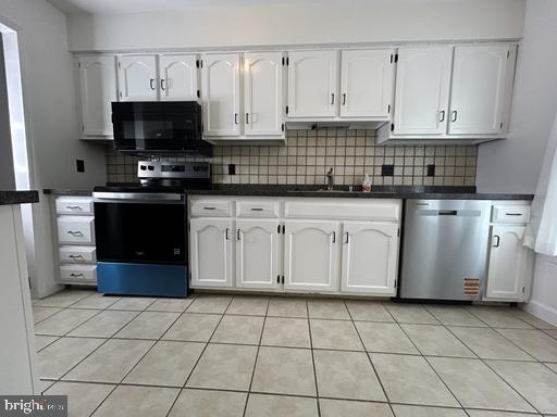 441 BRIARCREEK DRIVE