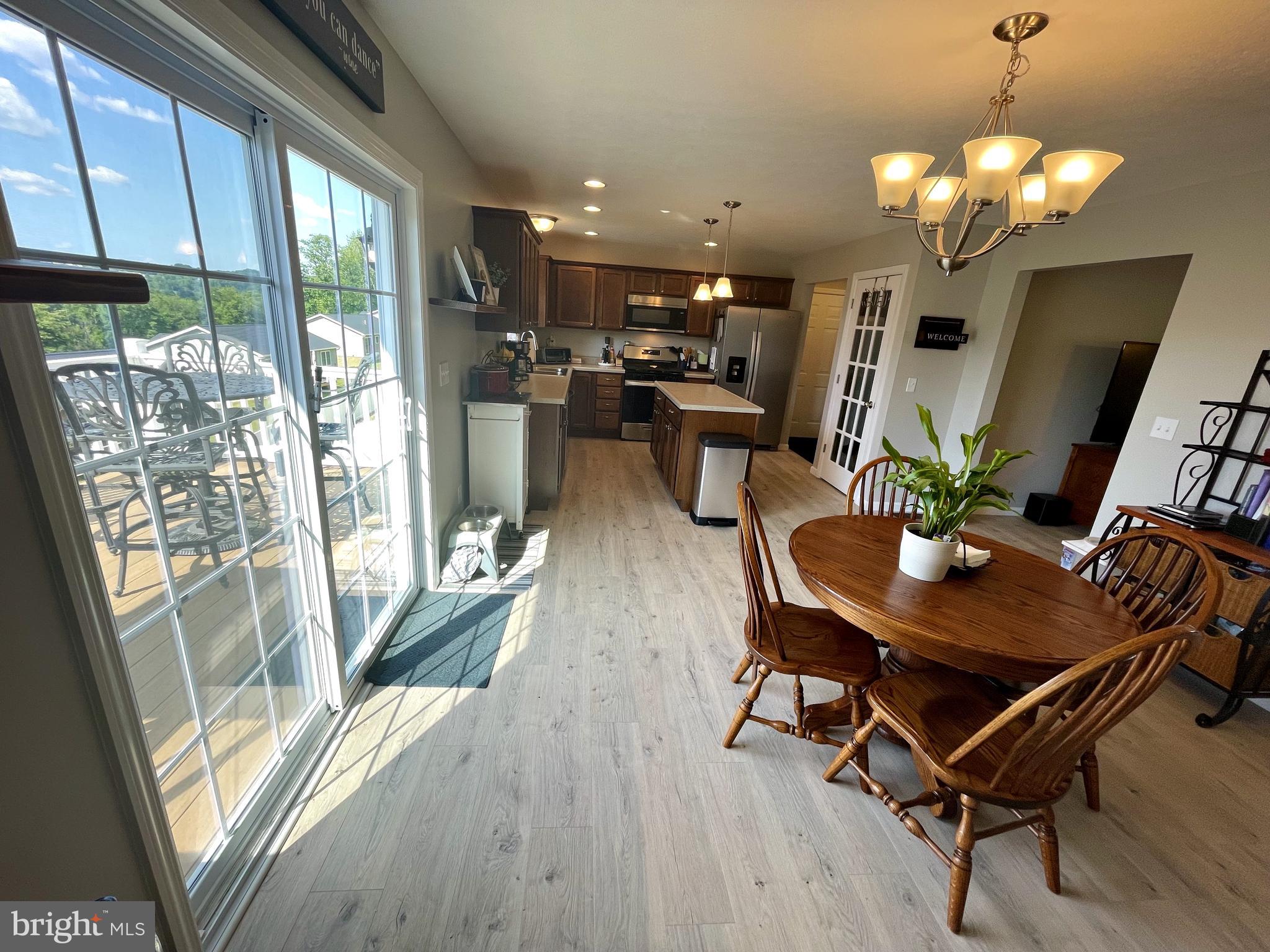 SUMMERS RIDGE - Residential