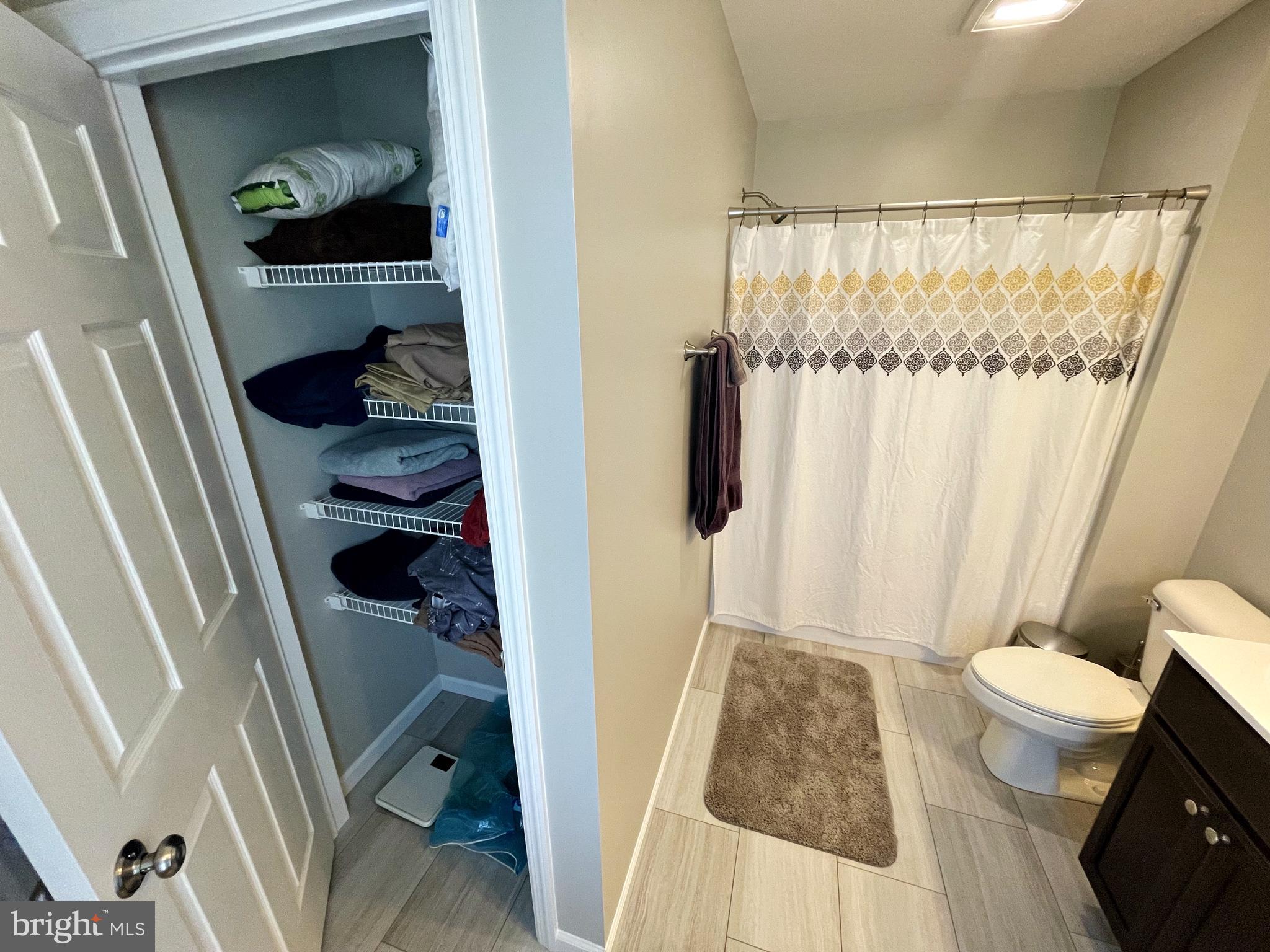 SUMMERS RIDGE - Residential