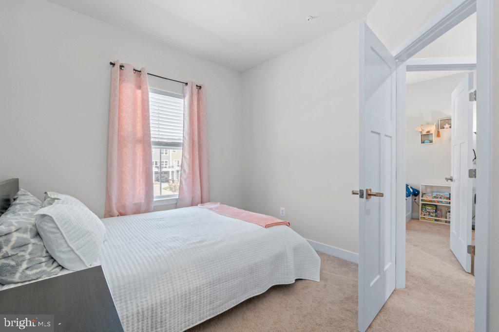 GREENLEIGH AT CROSSROADS - Residential