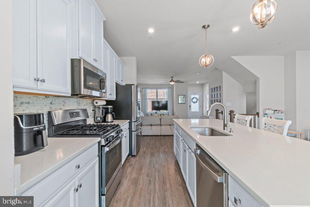 GREENLEIGH AT CROSSROADS - Residential