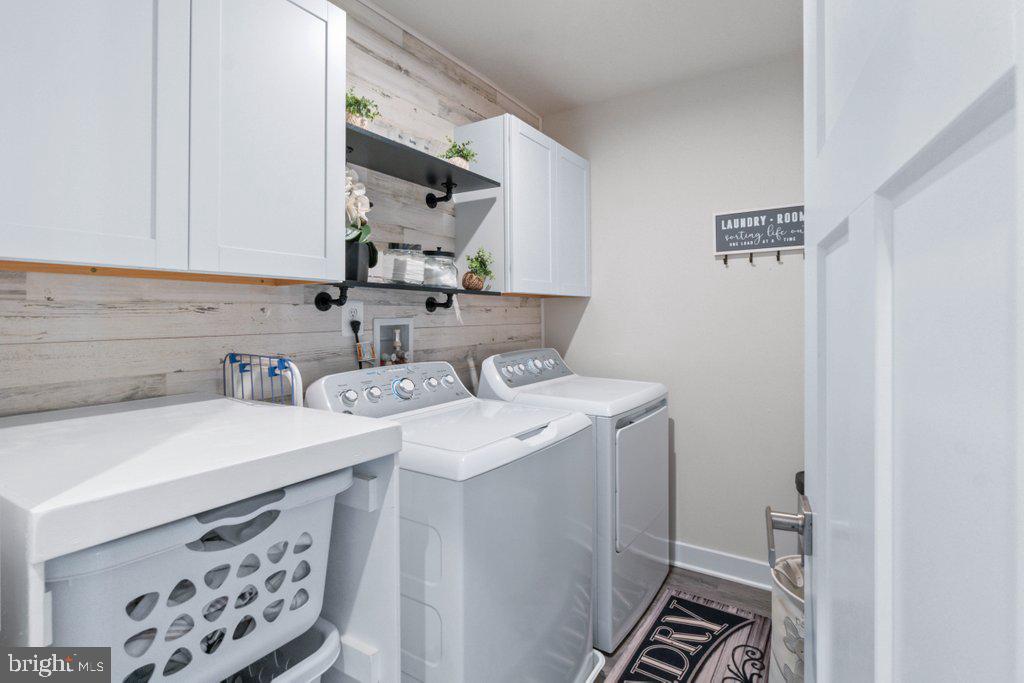 GREENLEIGH AT CROSSROADS - Residential