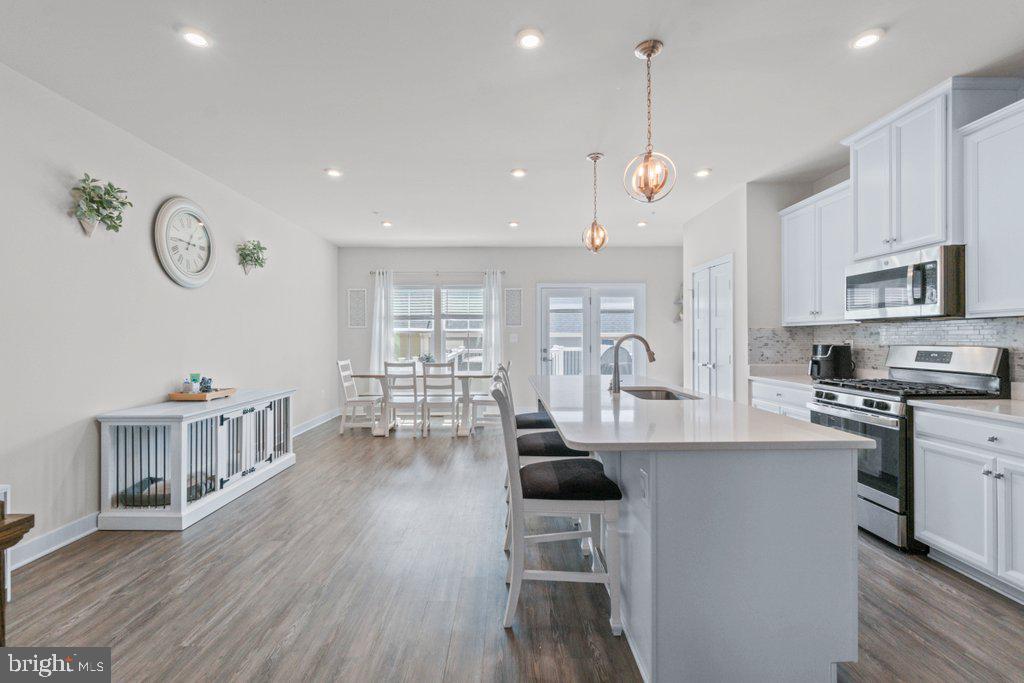 GREENLEIGH AT CROSSROADS - Residential