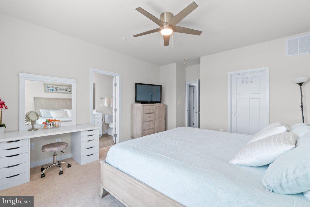 GREENLEIGH AT CROSSROADS - Residential