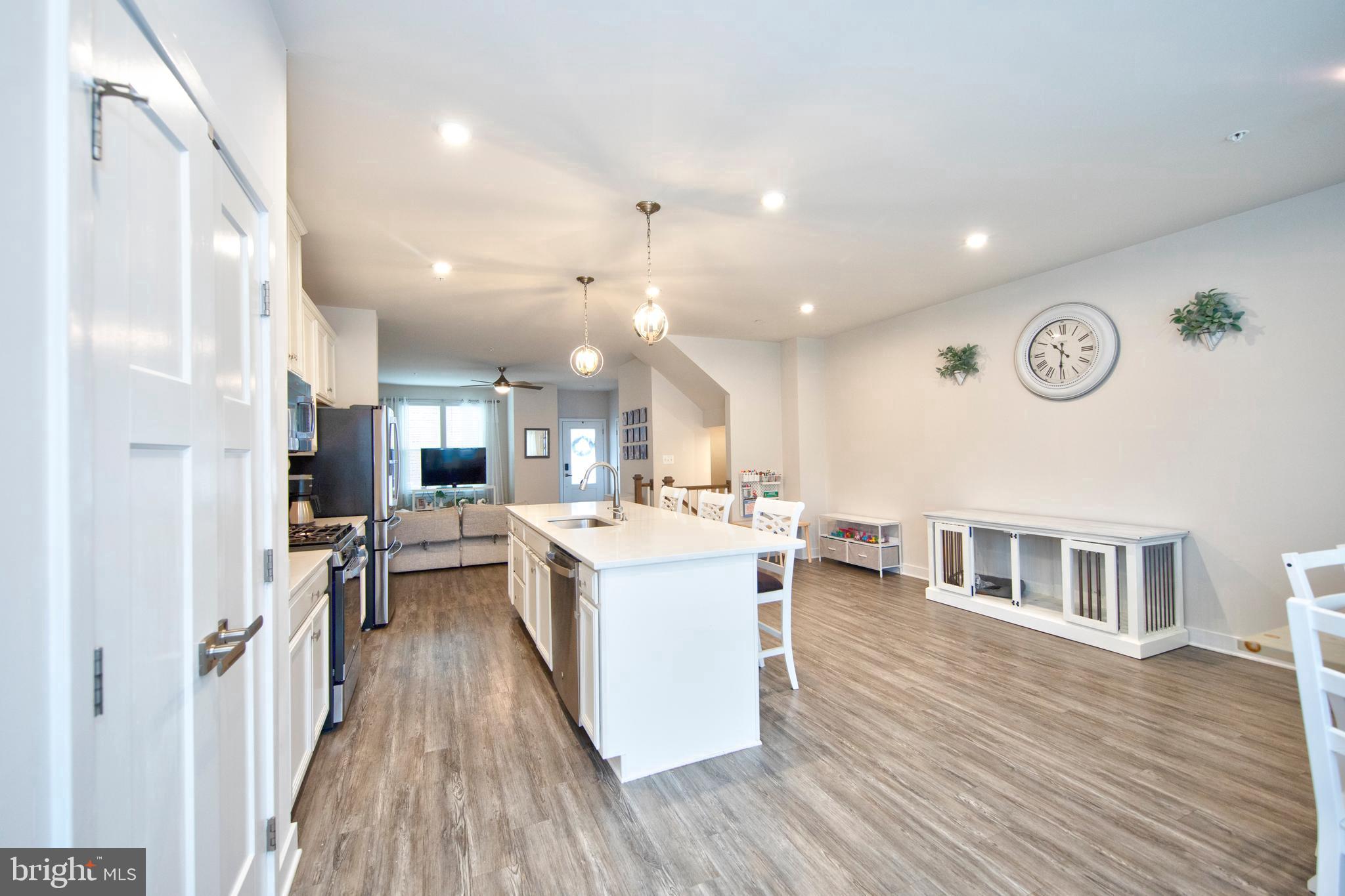 GREENLEIGH AT CROSSROADS - Residential