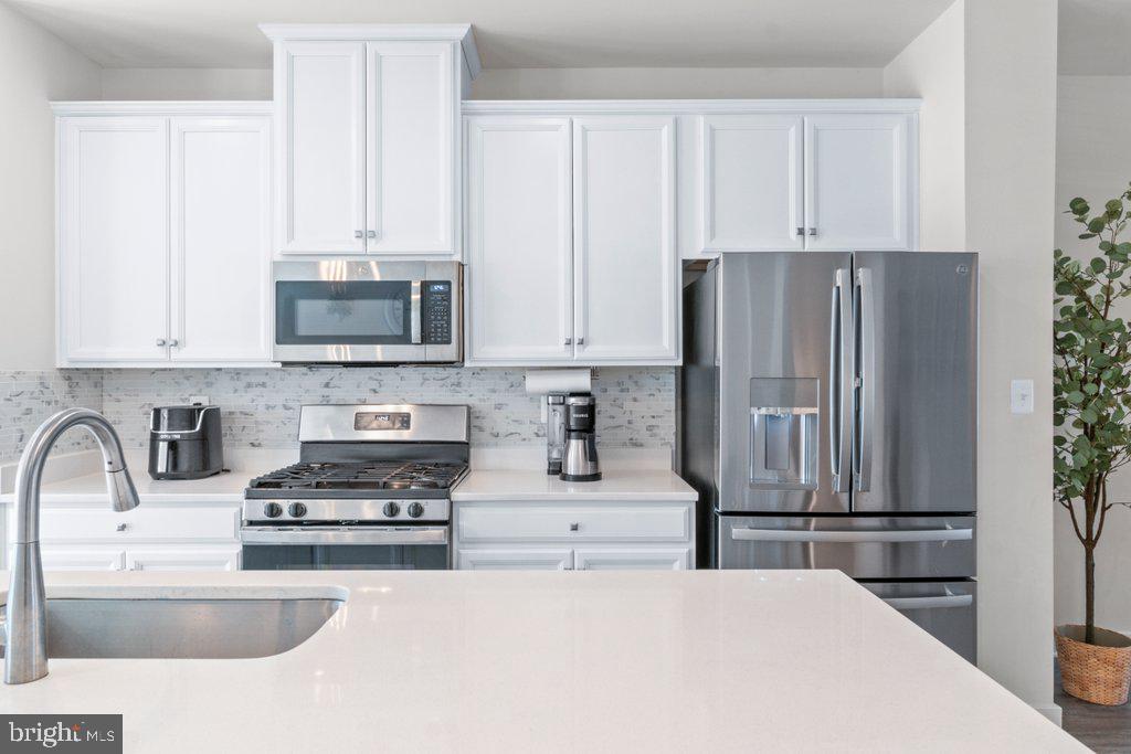 GREENLEIGH AT CROSSROADS - Residential