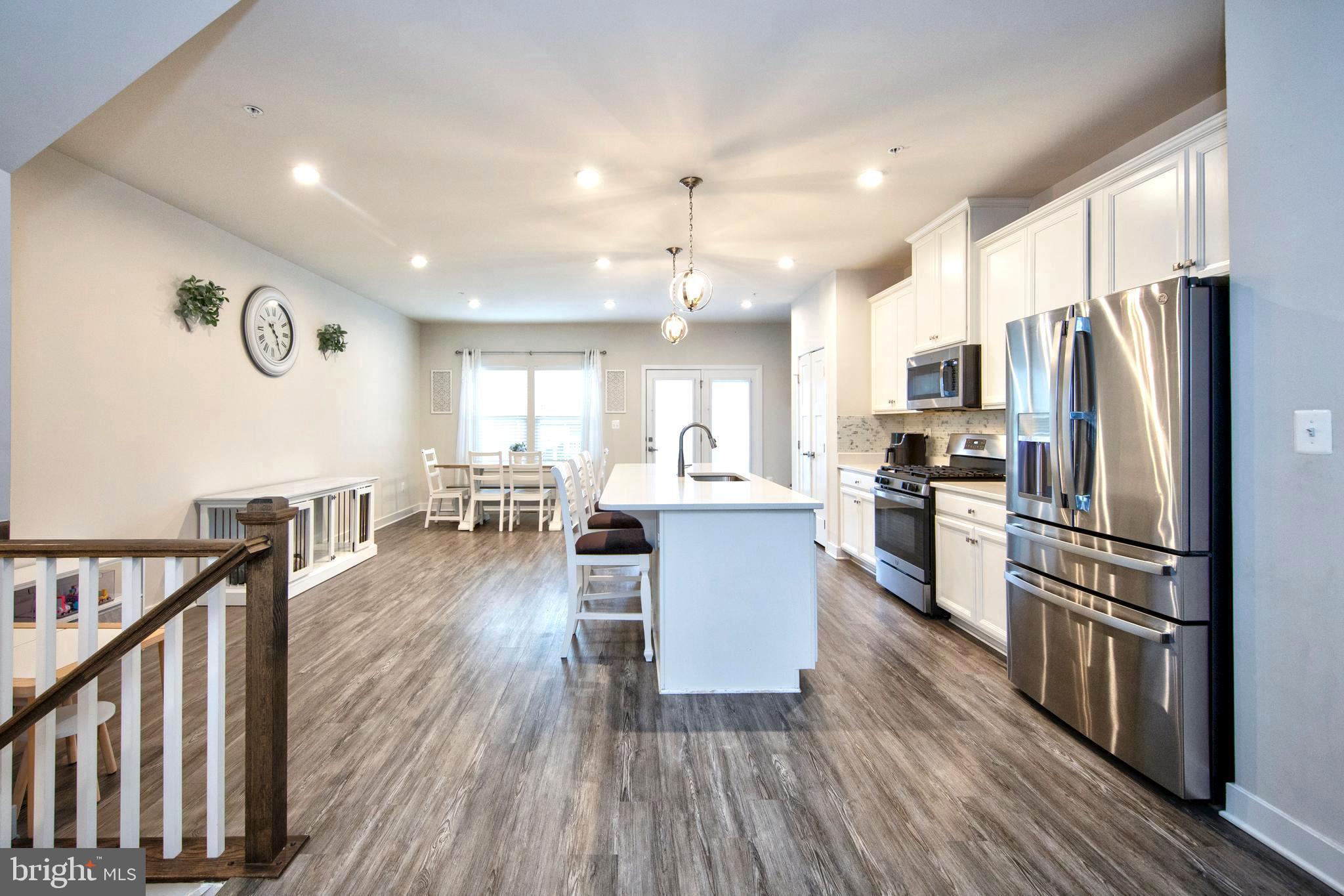 GREENLEIGH AT CROSSROADS - Residential