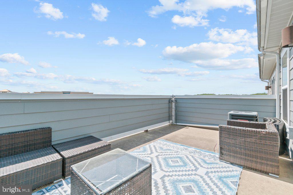 GREENLEIGH AT CROSSROADS - Residential